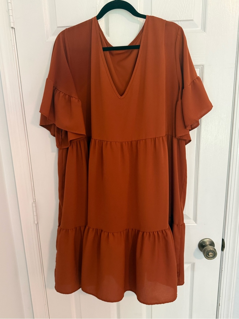 Women's Rust Tiered V-Neck Dress
